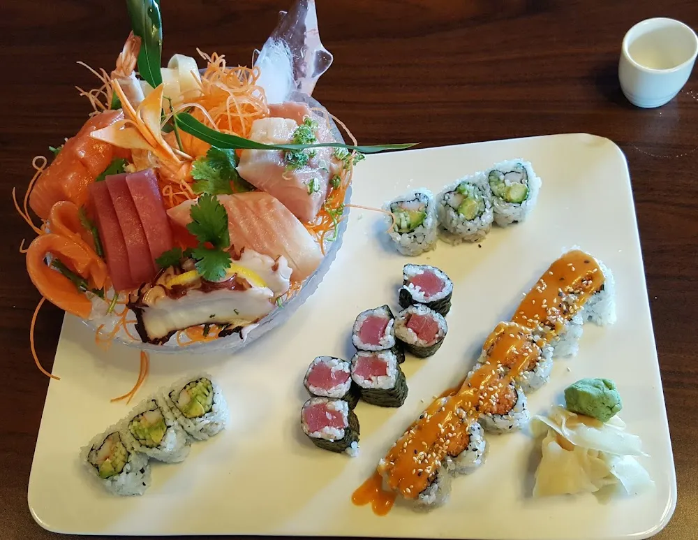 Asia House Sashimi Plate