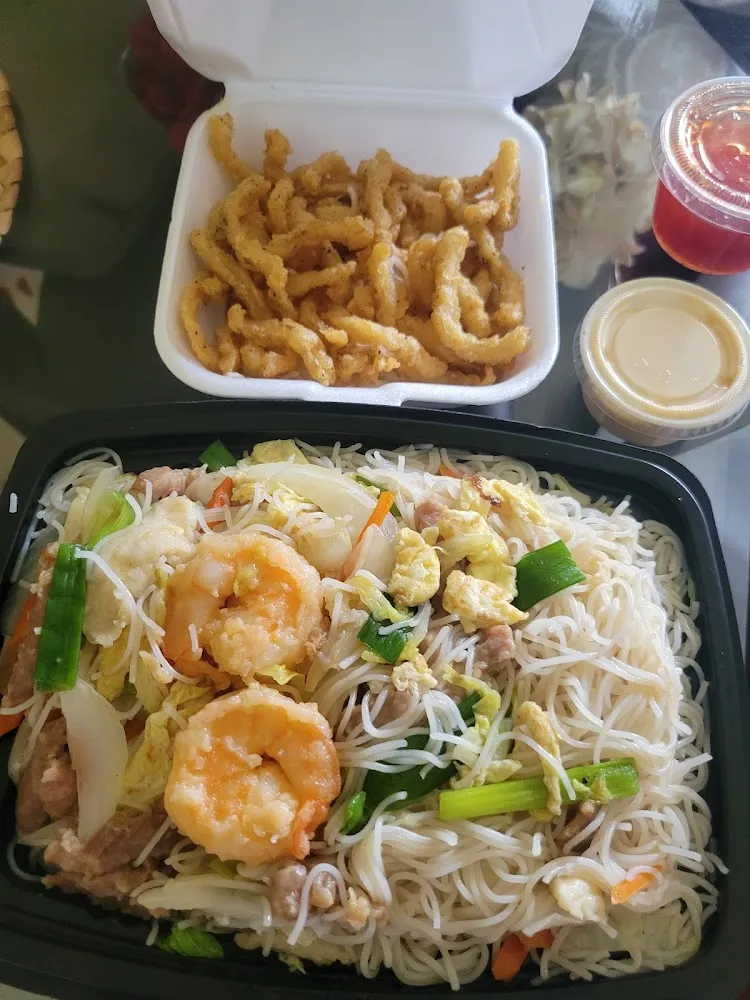 House with Rice Noodle